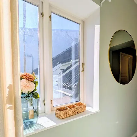 Penthouse In The Middle Of The Center - 5 Bedrooms - Inlcusive - Free Parking Apartament